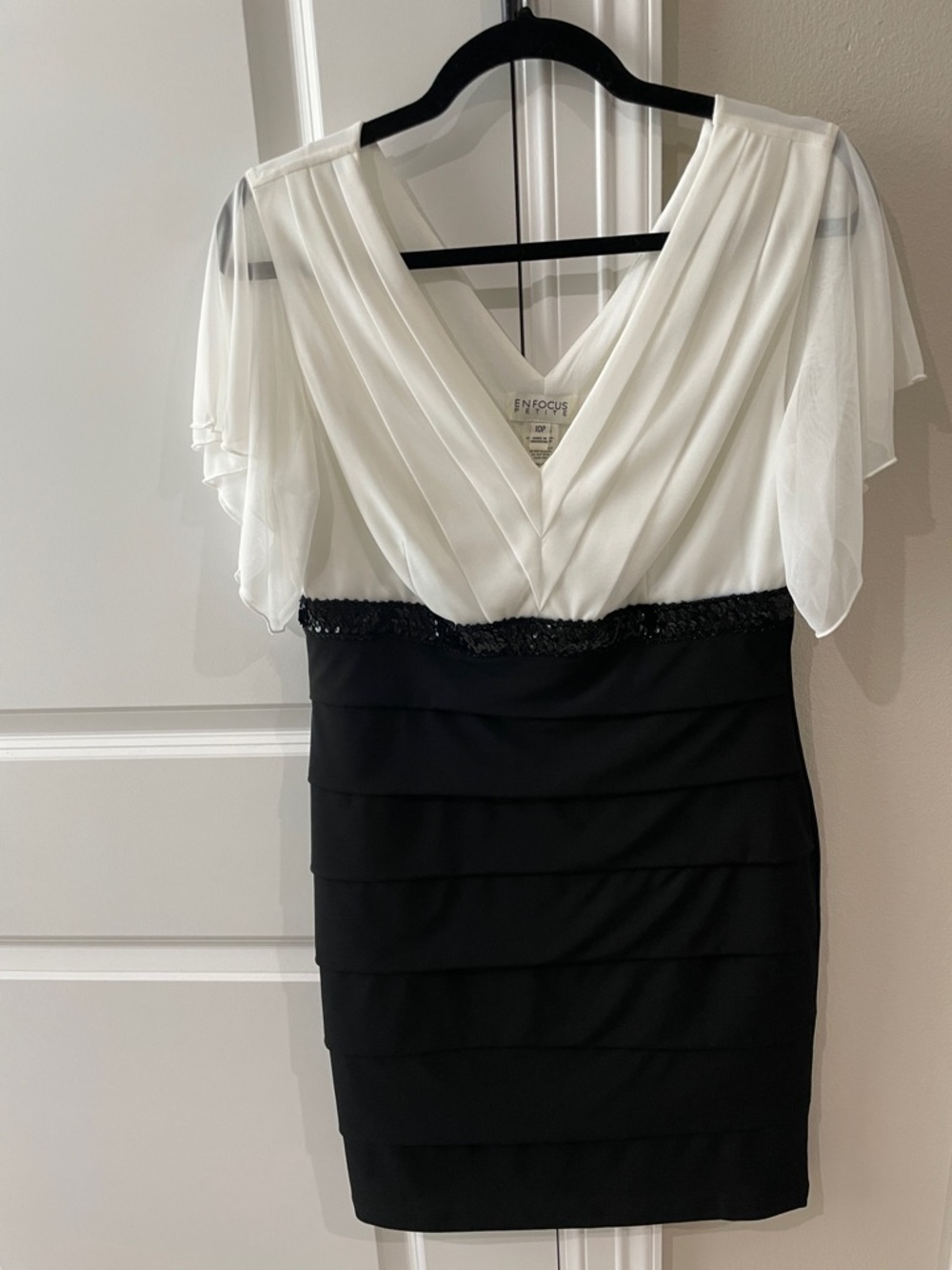 Black & White Cocktail Dress, Size 10P by Enfocus